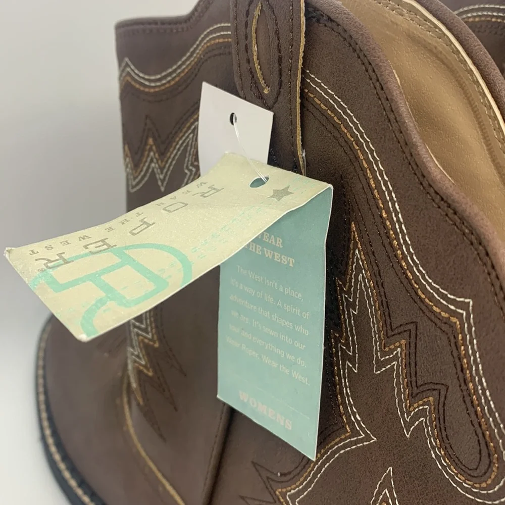 Roper NEW Chunk Boot Brown 11 Western Cowgirl Rodeo Stitch Detail Lightweight